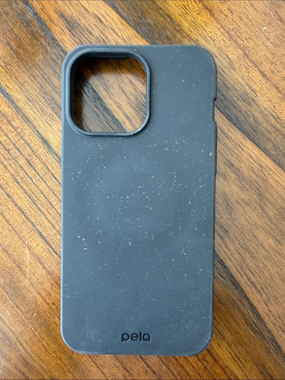 Pela Black Eco Phone Case — Sustainable Protective Cover iPhone 15 Pro Max